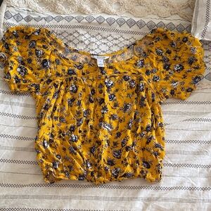 Arizona Jean Company Yellow Floral Blouse